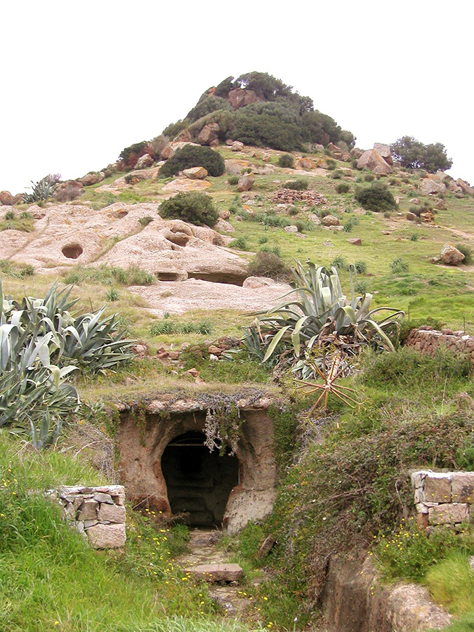 Necropoli di Santu Pedru (Alghero)